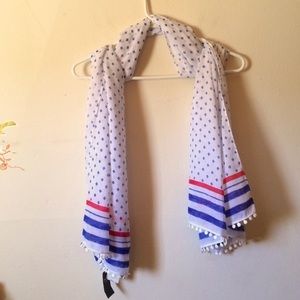Abercrombie &Fitch scarf NWT
